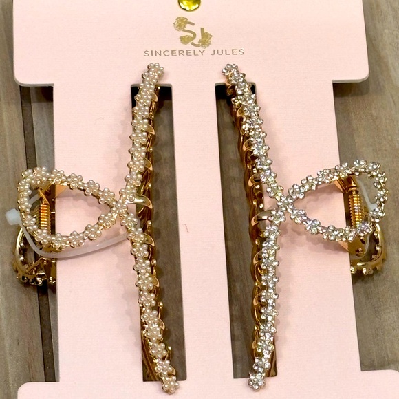 NWT Sincerely Jules floral loop pearl and rhinestone look claw clips - Picture 1 of 5